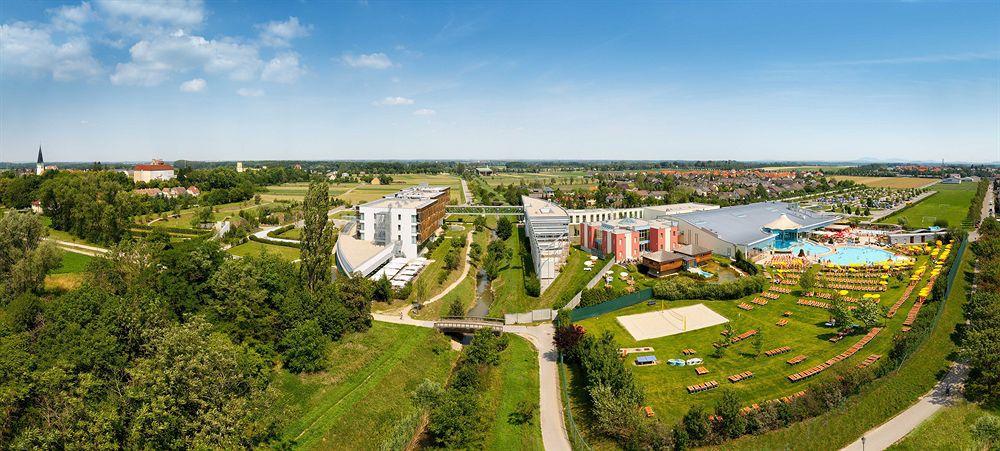 Therme Laa - Hotel & Silent Spa Laa an der Thaya Exteriör bild